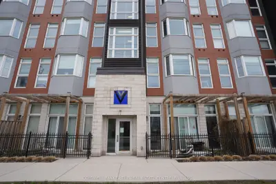 Condo Apartment in Waterloo