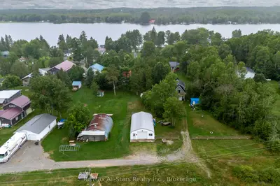 93 Sturgeon Glen Road, Kawartha Lakes, On K0m 1n0