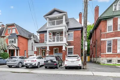 64 Delaware Avenue S, Ottawa Centre, On K2p 0z3
