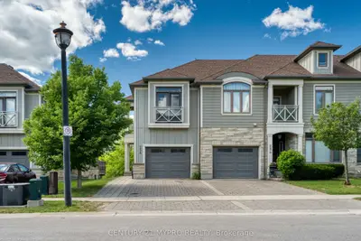 Att/Row/Townhouse in London North