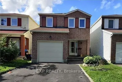Detached in Hunt Club - South Keys and Area