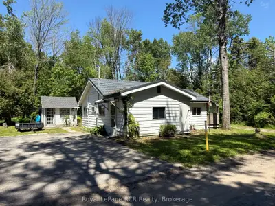 Detached in Georgian Bluffs