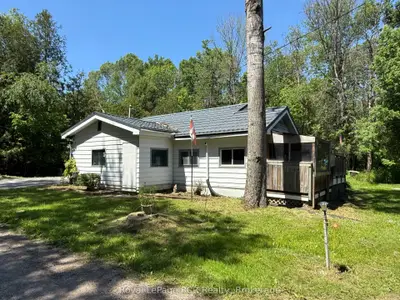 105 Washington Avenue, Georgian Bluffs, On N4k 5n4