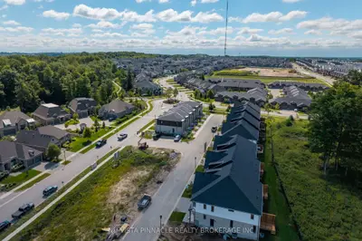1175 Riverbend Road 22, London South, On N6k 0m8