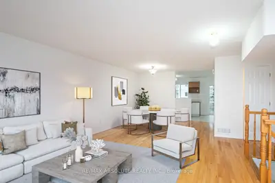 250 Gershwin Private, Bells Corners And South To Fallowfield, On K2h 1g5