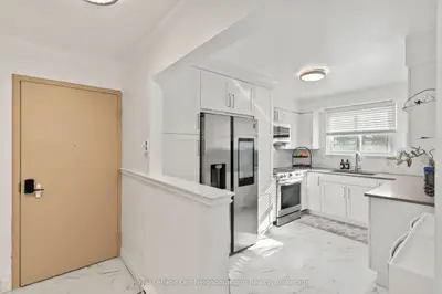 Condo Townhouse in Cobourg