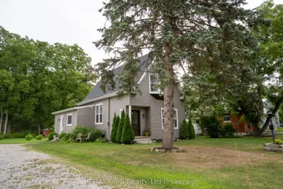 Detached in Tillsonburg
