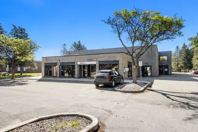 155 Terence Matthews Crescent 1&8, Kanata, On K2m 2a8