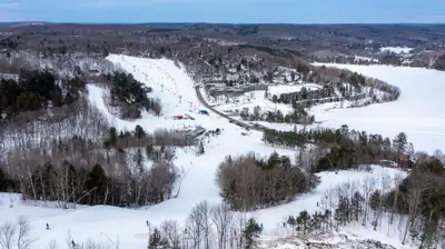 3 TREE TOPS Lane 302, Huntsville, ON P1H 1A9