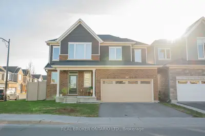 Detached in Orleans - Convent Glen and Area