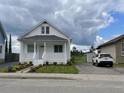 Detached in Greater Sudbury