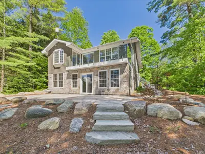 Detached in Seguin