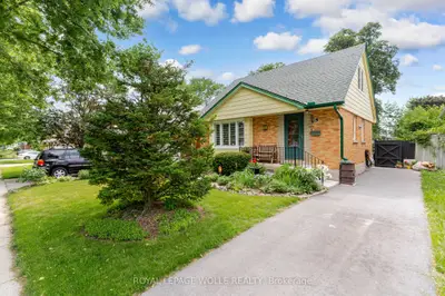 Detached in Kitchener