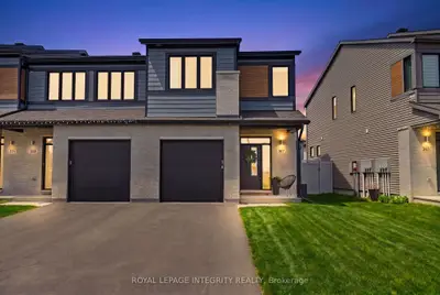 Att/Row/Townhouse in Kanata