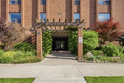 Condo Apartment in St. Catharines