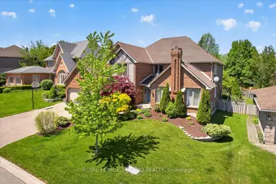 30 Thirlmere Road, London North, On N6g 4p7