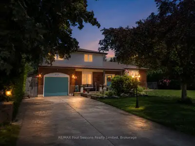 Detached in Saugeen Shores