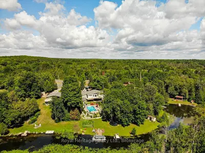Detached in Trent Lakes
