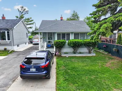 Detached in Kingston