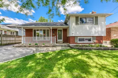 Detached in Hamilton