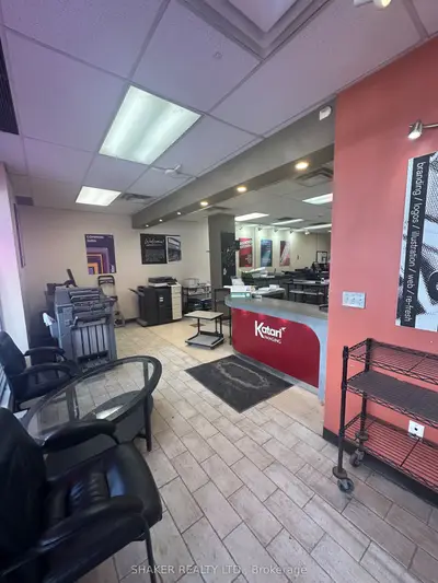 282b Elgin Street, Ottawa Centre, On K2p 1m3