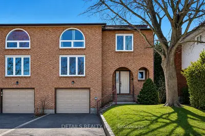 Semi-Detached in Blossom Park - Airport and Area