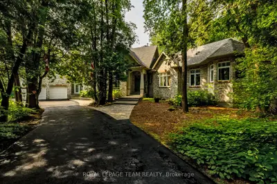 Detached in Greely - Metcalfe - Osgoode - Vernon and Area