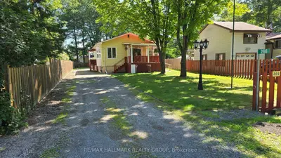 Detached in Constance Bay - Dunrobin - Kilmaurs - Woodlawn