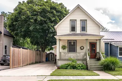 121 MILTON Street, Stratford, ON N5A 3V2