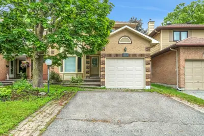 111 BEECHFERN Drive, Stittsville - Munster - Richmond, ON K2S 1E3