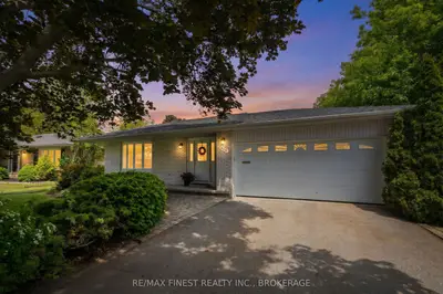 Detached in Kingston