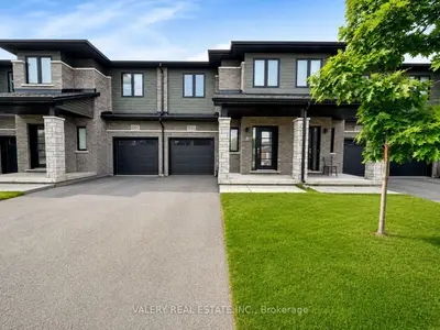 Att/Row/Townhouse in Niagara Falls