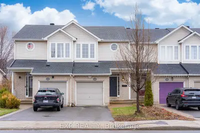 Att/Row/Townhouse in Barrhaven