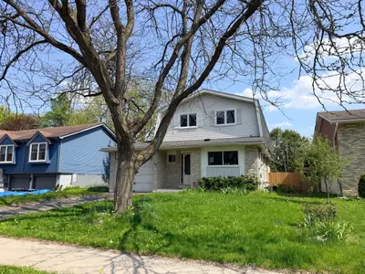 Detached in Guelph