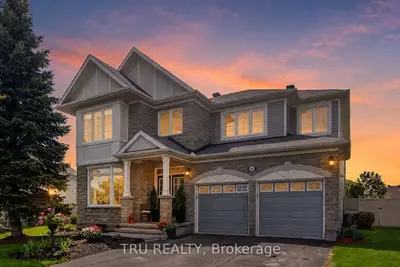 Detached in Barrhaven