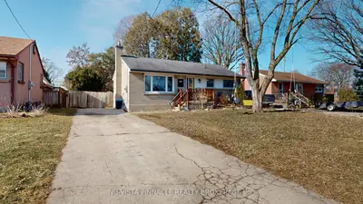 261 Winnipeg Street, London East, On N5w 4t8