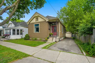 Detached in London South