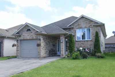 334 St Lawrence Drive, Welland, On L3c 7h7