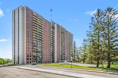 Condo Apartment in Overbrook - Castleheights and Area