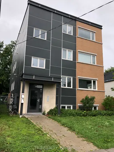 Fourplex in Vanier and Kingsview Park