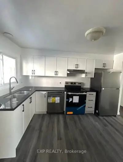 Triplex in Peterborough