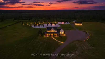Detached in Beckwith