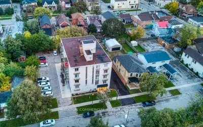 30 Chatham Street 405, Brantford, On N3t 2n6