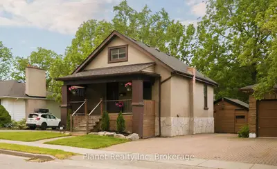 Detached in Guelph