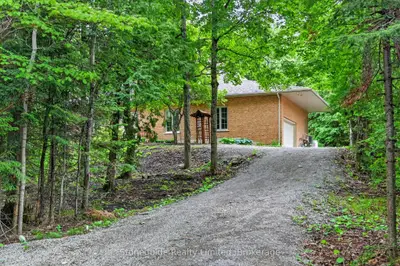 761 Cedarhurst Drive, Selwyn, On K9j 0c5