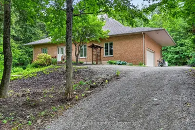 761 Cedarhurst Drive, Selwyn, On K9j 0c5