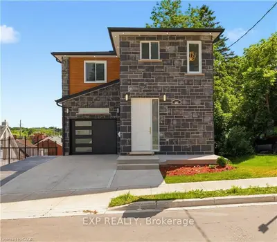 129 St George Street, Kitchener, On N2g 2t2