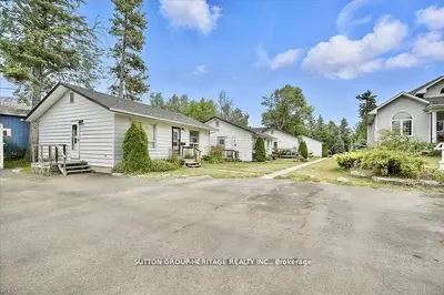 400 Front Street W, Kawartha Lakes, On K0m 1a0