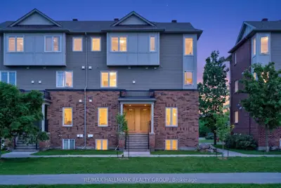 Condo Townhouse in Barrhaven