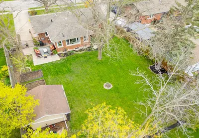 Detached in Lincoln